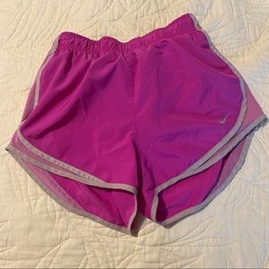 Nike women’s Dri-fi running shorts, size Small, pink.